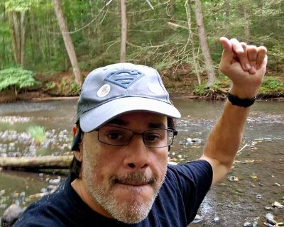 Most of the time I working. Don't spent too much time in apartment. I have many roommates in my life with no problems..