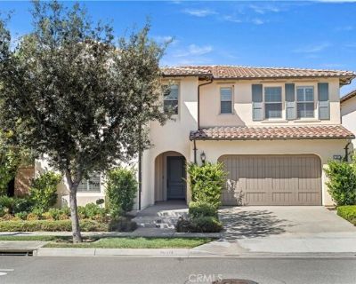 121 Paxton. Elcome to this beautiful single-family home in the desirable Eastwood Village of Irvine. This upgraded residence offers 4 bedrooms, 4.5 bathrooms, and a spacious loft with about 3, 544 sq.ft. of living space. The open kitchen features quartz countertops, stainless steel appliances, and a walk-in pantry. Fully furnished and move-in ready! Close to Eastwood Elementary, Northwood High ...