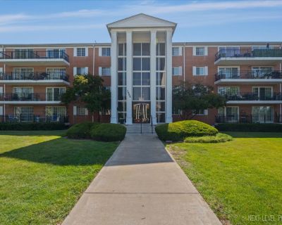 1 Bedroom 1BA 720 ft Condo For Sale in Aurora, IL