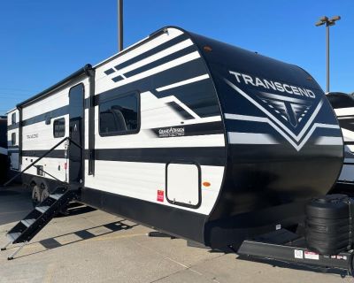 2026 Grand Design Transcend 335BHT