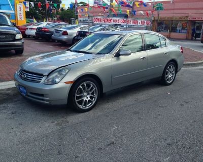 2004 Infiniti G35 Sedan AWD with Leather