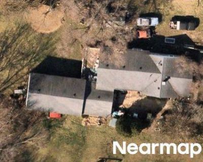 3 Bed 2 Bath Preforeclosure Property in Franklin, OH 45005 - Roberts Dr