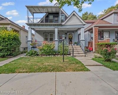 1 Bedroom 1BA 775 ft Furnished Apartment For Rent in Grosse Pointe Park, MI