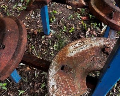 FS Ford 2600 front wheel weights