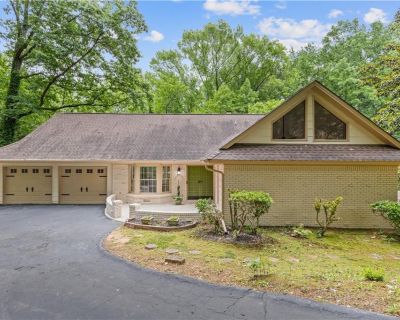 4 Bedroom 3BA 2446 ft Single Family House For Sale in Stone Mountain, GA