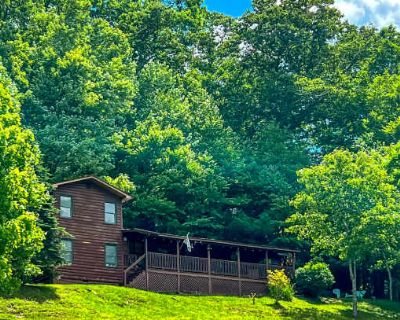 3 Bedroom 2BA 0 ft Furnished Apartment For Rent in Ashe County, NC
