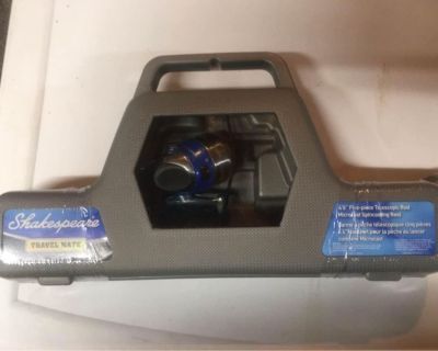 Traveling fishing pole - Shakespeare 4’6” Travelmate (NEW)