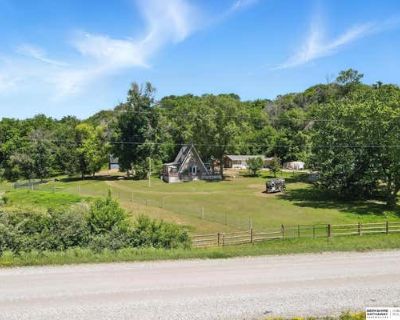 3 Bedroom 1BA 1560 ft Single Family Home For Sale in PACIFIC JUNCTION, IA