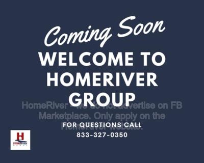 4 Bedroom 2BA 2630 ft Pet-Friendly Apartment For Rent in Indianapolis, IN