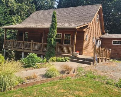 2 Bedroom 1BA 1020 ft Single Family Home For Rent in Snohomish, WA