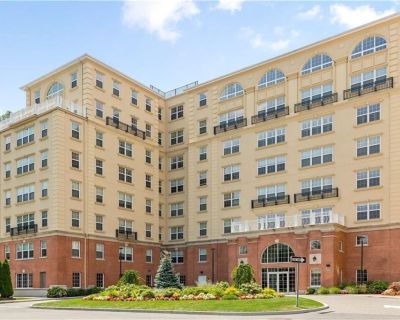 2 Bedroom 2BA 1345 ft Condo For Rent in Larchmont, NY
