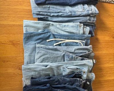 HUGE YARD SALE - CLEANING OUT THE GARAGE