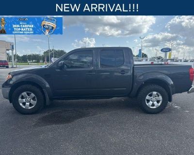 2012 Nissan Frontier 4X4 S 4DR Crew Cab SWB Pickup 6M