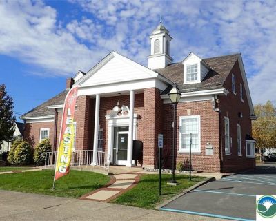 4430 ft Commercial Property For Rent in Easton, PA