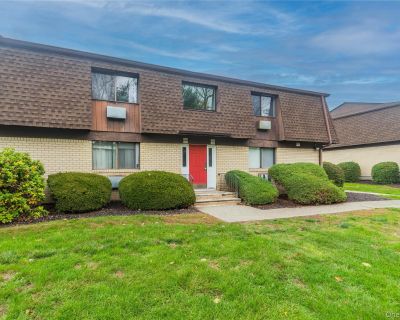 1 Bedroom 1BA 925 ft Condo For Sale in Poughkeepsie, NY