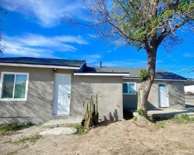 3 Bedroom 2BA 888 ft Apartment For Rent in Muscoy, CA