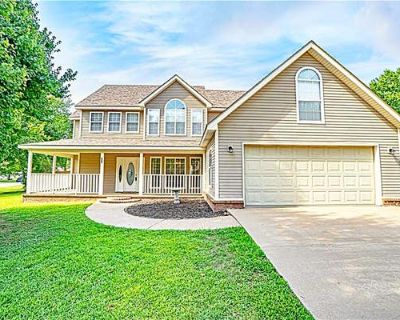 4 Bedroom 3BA 2711 ft Single Family Home For Sale in CENTERTON, AR