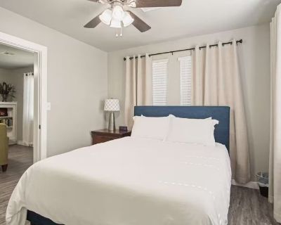 Total rooms: 3. Deposit: $300.00 * Utilities included?: Yes * Fees apply?: No. References are not required. No preference. Smoking is allowed. Not for couples. Furnishings: Furnished * Parking: Yes * Garage: Yes * Yard/patio: No * Balcony/roof terrace: No * Disabled access: No * Living room: shared * Broadband included: Yes. Availability Available Now Minimum term 1 month Maximum term 36 months...