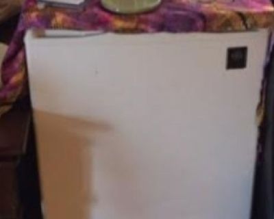 Awesome GE Mini-Fridge