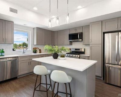 2 Bedroom 3BA 1267 ft Townhouse For Sale in ARVADA, CO