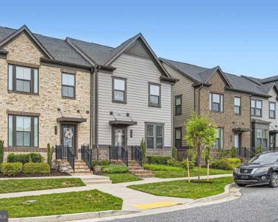 3 Bedroom 3BA 2080 ft Townhouse For Sale in MIDDLE RIVER, MD