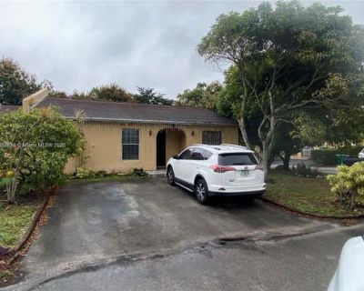 3 Bedroom 1BA 999 ft Single Family Home For Sale in MIAMI GARDENS, FL