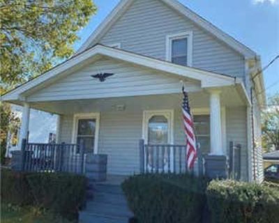 2 Bedroom 1BA Single Family Home For Sale in NORTH ROYALTON, OH