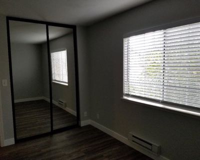 3 Bedroom 2 Bath Home, pretty new clean and very friendly environment. 
No drugs, No alcohol, No pets, and No drama, No smoking. 
Month to Month rent due every 1st of every month. Would prefer a male to share bathroom with male. Unless female does not mind. Gentleman residing is very respectful and is mostly here in the evenings, goes to work early in the mornings. 
Rent is $1200 + deposit $120...