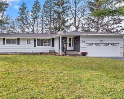 4 Bedroom 2BA 1252 ft Single Family House For Sale in Cicero, NY