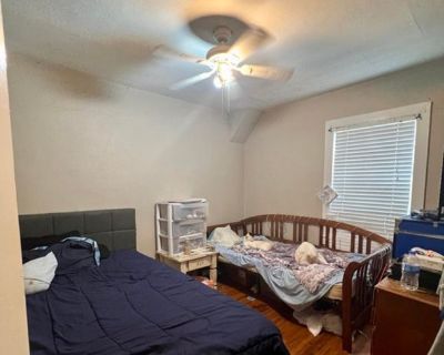 $500 per month room to rent in Gulfport