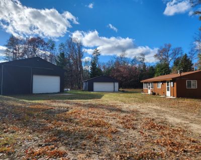 2 Bedroom 1BA 960 ft Single Family House For Sale in Baldwin, MI