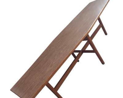 Edward Wormly style mid Century Modern coffee table.. Dimensions 54 W 18 D 16 H Styles Mid-Century Modern Table Shape Other (unique shapes) Period 1970s Item Type Vintage, Antique or Pre-owned Shop Sustainably with Chairish Materials Wood Condition Good Condition, Original Condition Unaltered, Some Imperfections Color Brown Condition Notes This is a original Mid Century Modern style coffee tabl...