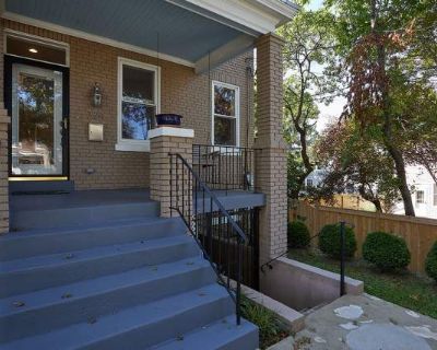 Petworth Stunner with Garage. DC is home to great food, cultural diversity, and endless opportunities for inspiration. In unit laundry Patio / balcony Pet friendly Garage Recently renovated Stainless steel Unit Amenities fireplace in unit laundry patio / balcony range recently renovated stainless steel Property Amenities pet friendly parking garage cats allowed dogs allowed. Pets allowed. 4 Bed...