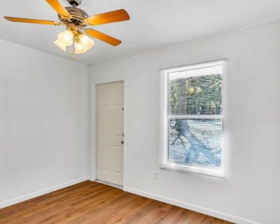 1 Bedroom Studio in Hollister, MO. image_url. Pet friendly Parking Recently renovated Unit Amenities recently renovated Property Amenities parking cats allowed dogs allowed. Pets allowed. 1 Bedroom. 1 Bathroom. 280 ft