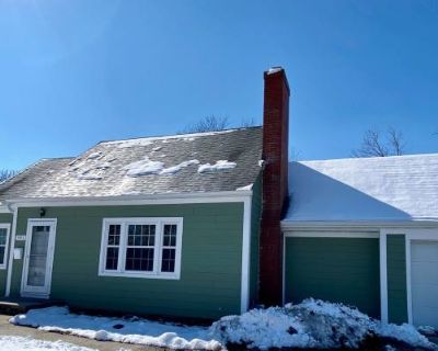 3 Bedroom 1BA 1582 ft Pet-Friendly Apartment For Rent in Ames, IA