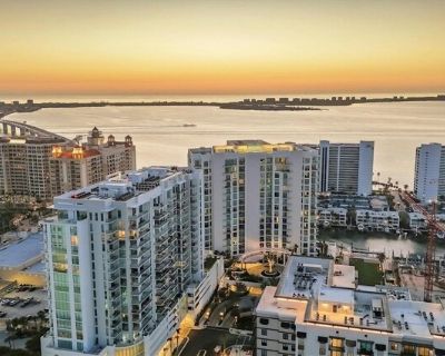 Quay Cmns Apt,sarasota, Condo For Rent