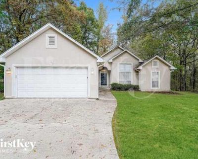 3 Bedroom 2BA 1522 ft Pet-Friendly Apartment For Rent in Helena, AL