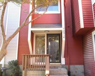 Coachlight Ct Unit E, Frederick, Home For Rent