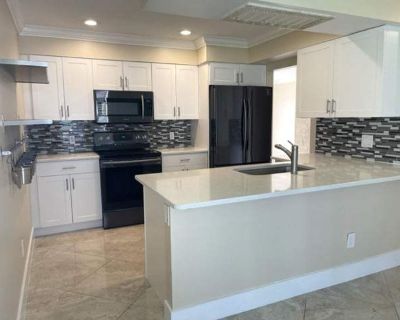 3 Bedroom 2.5BA 1537 ft Apartment For Rent in Palm Beach County, FL