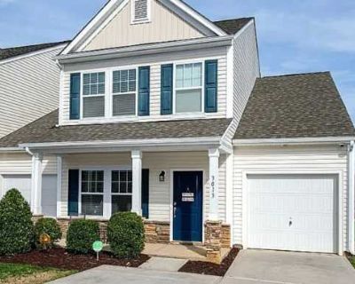 Charming 3 Bedroom End Unit with Loft, Flexible Bonus Room 2.5 Baths in Summerlake Fort Mill Schools!. image_url. Patio / balcony Pet friendly Pool Playground Clubhouse Bbq/grill Unit Amenities carpet patio / balcony Property Amenities clubhouse playground pool bbq/grill cats allowed dogs allowed. Pets allowed. 3 Bedroom. 2.5 Bathroom. 1994 ft