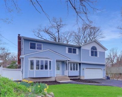 4 Bedroom 5BA Residential For Sale in Miller Place, NY