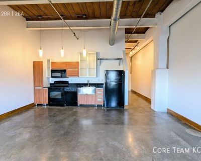 2 Bedroom 2BA 1266 ft Pet-Friendly Apartment For Rent in Kansas City, MO