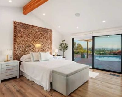 3 Bedroom 3.5BA 2800 ft Pet-Friendly Apartment For Rent in Santa Barbara, CA