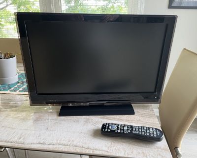 Insignia 22" HD TV Old School Video Game Hookups