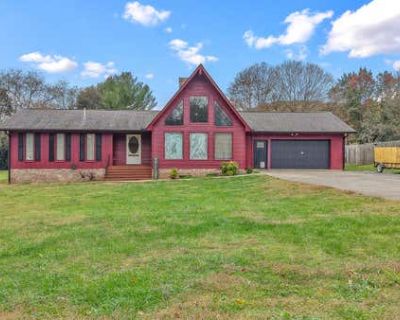 3 Bedroom 2BA 1899 ft Single Family Home For Sale in ENGLEWOOD, TN