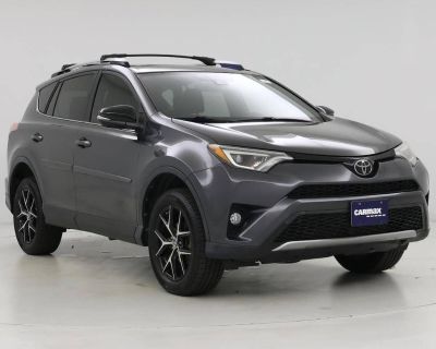 Used 2018 Toyota RAV4 SE