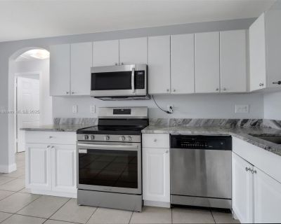 3 Bedroom 2BA 1025 ft House For Rent in Lehigh Acres, FL