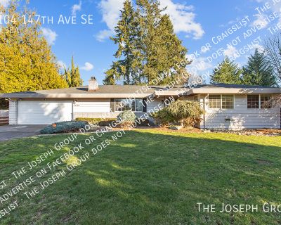 4 Bedroom 2BA 2000 ft Pet-Friendly Single-family home For Rent in Renton, WA