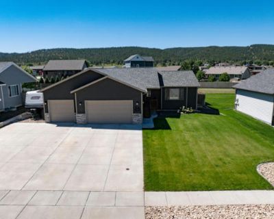 4 Bedroom 3BA 2539 ft Single Family Home For Sale in SUMMERSET, SD