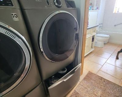 GE GAS DRYER BRAND NEW